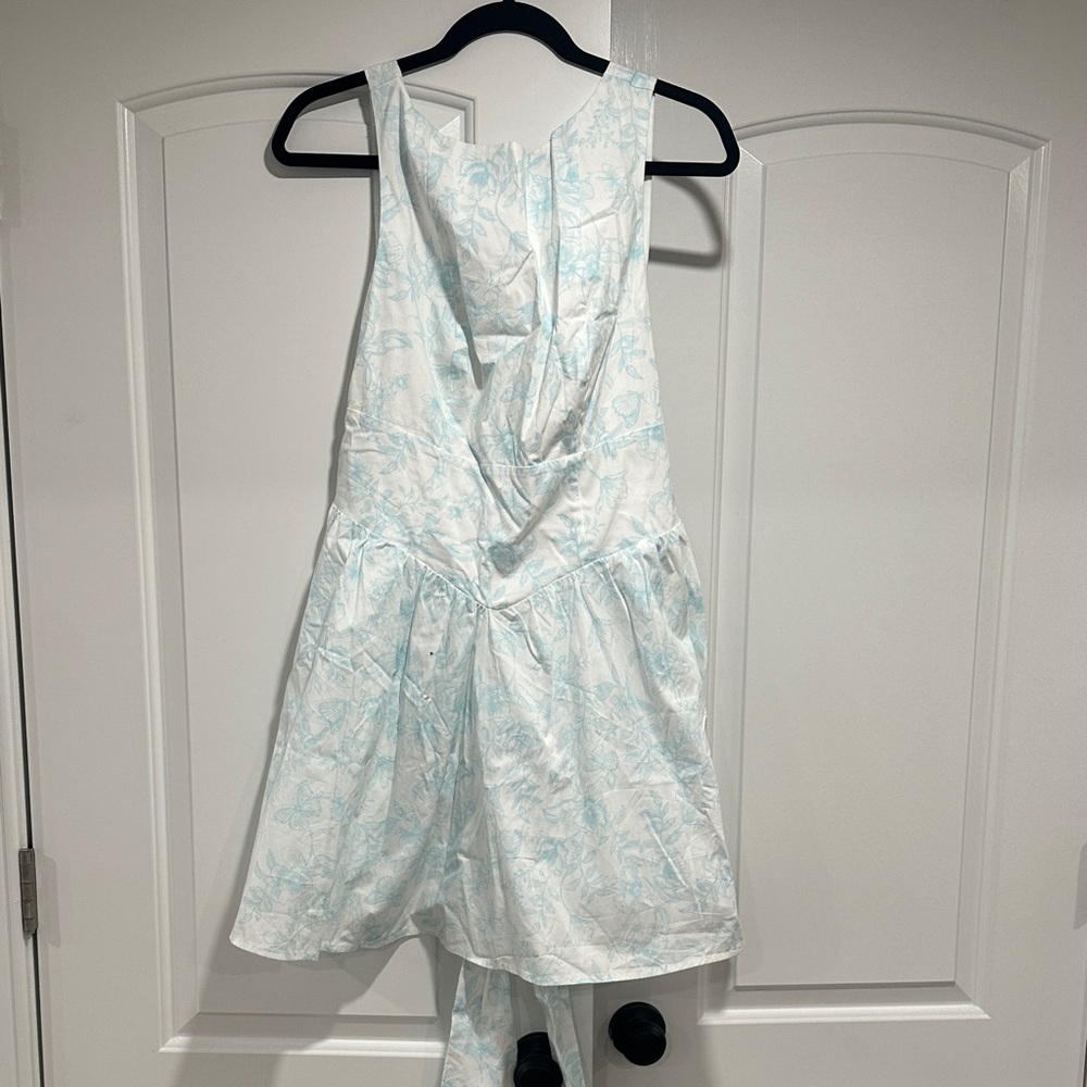 NWT Wild fable White and Blue Floral Dress
